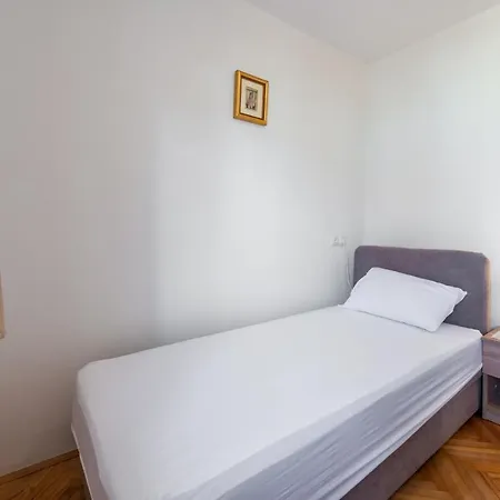 Sea Shell Apartament *