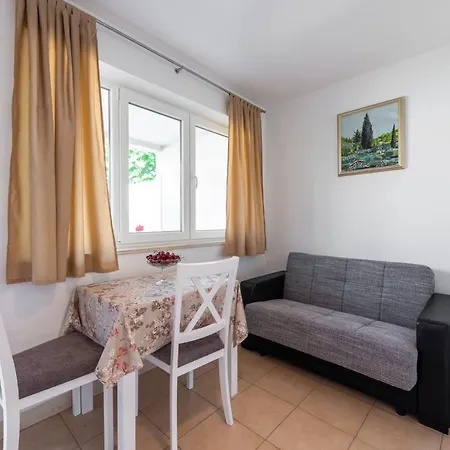 Sea Shell Apartament *
