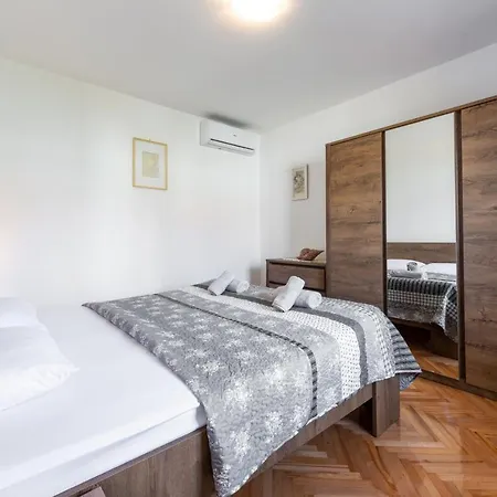 Sea Shell Ragusa
